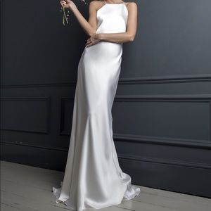 Nicole Miller Vintage Satin Backless Gown Wedding
